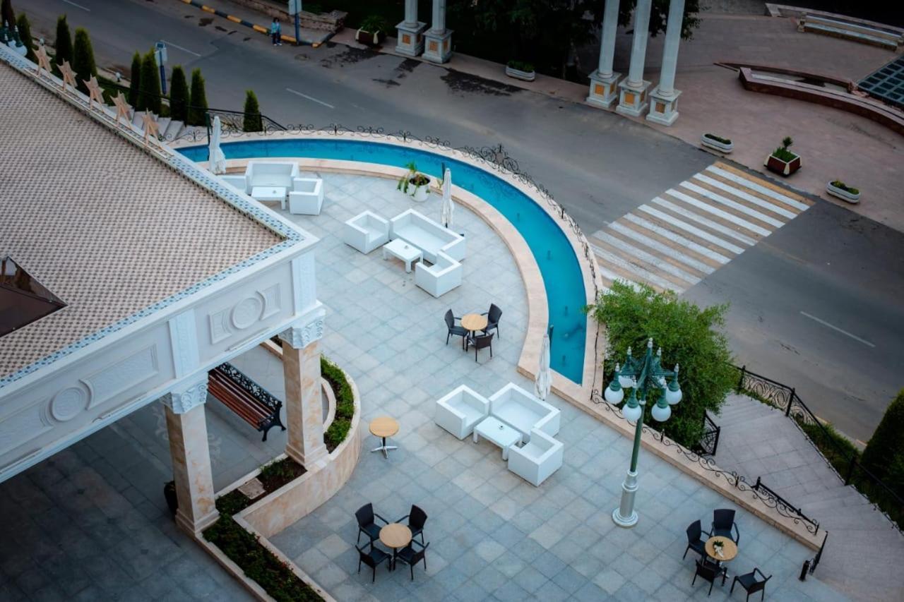 Ayan Palace Hotel Tovuz Ngoại thất bức ảnh