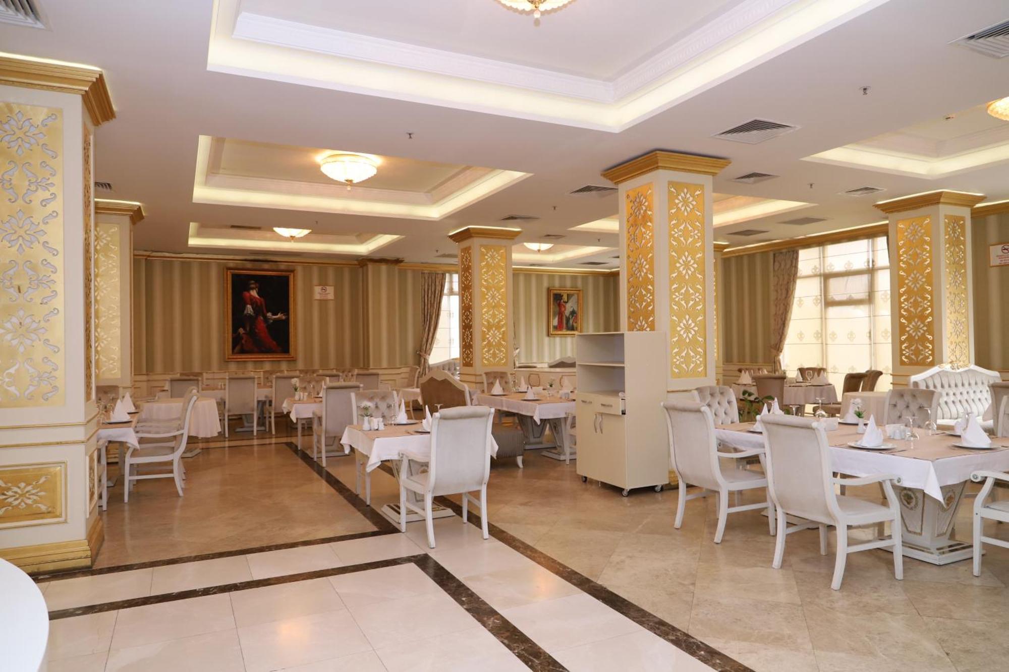 Ayan Palace Hotel Tovuz Ngoại thất bức ảnh