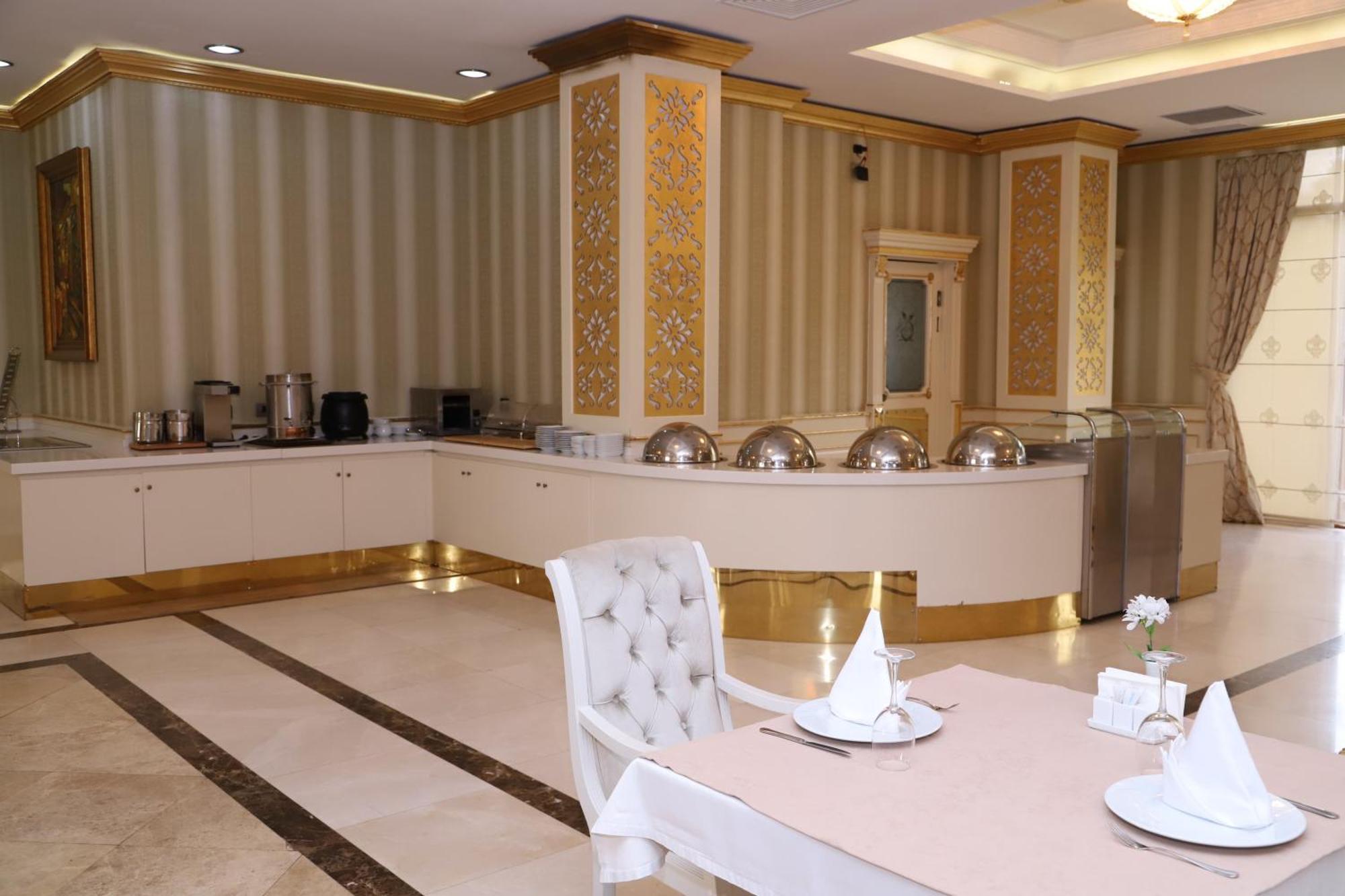 Ayan Palace Hotel Tovuz Ngoại thất bức ảnh