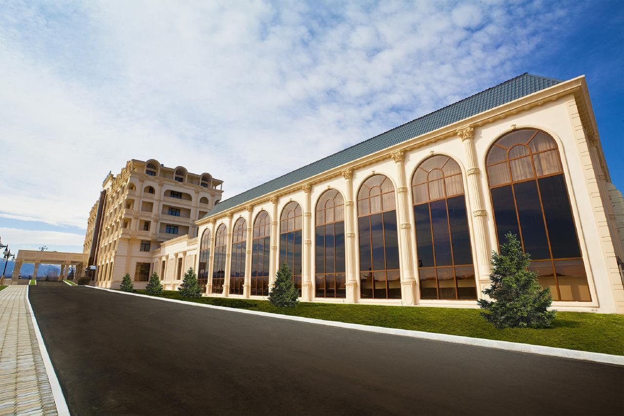 Ayan Palace Hotel Tovuz Ngoại thất bức ảnh